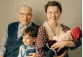 Евгений Петросян и Татьяна Брухунова с детьми 