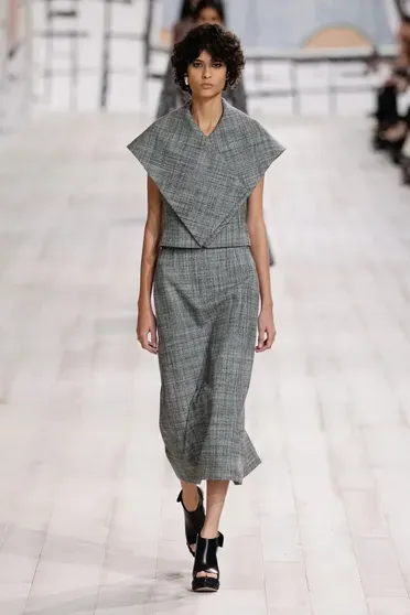 Christian Dior Couture весна — 2024