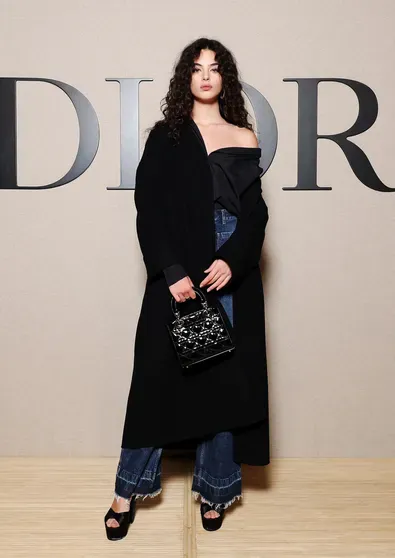 Дева Кассель на показе Dior