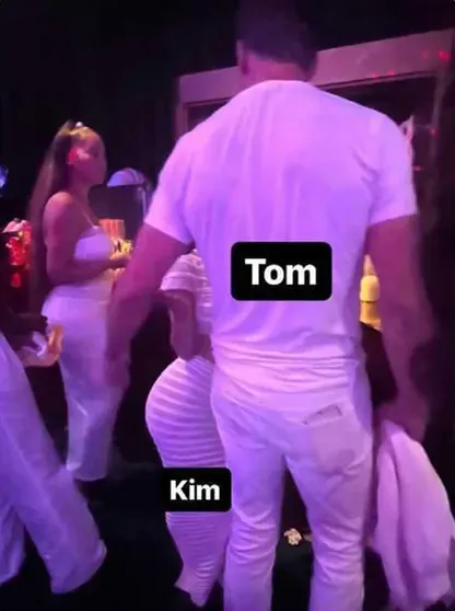 Том Брэди и Ким Кардашьян на вечеринке