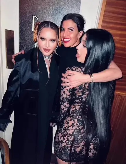 Мадонна с подругой и дочерью Лурдес