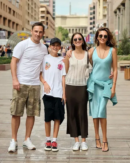 Снежанна Георгиева с семьёй