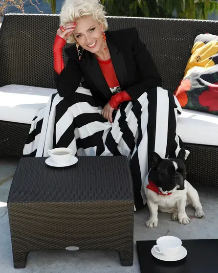 Лайма Вайкуле с псом/Фото: Личный архив