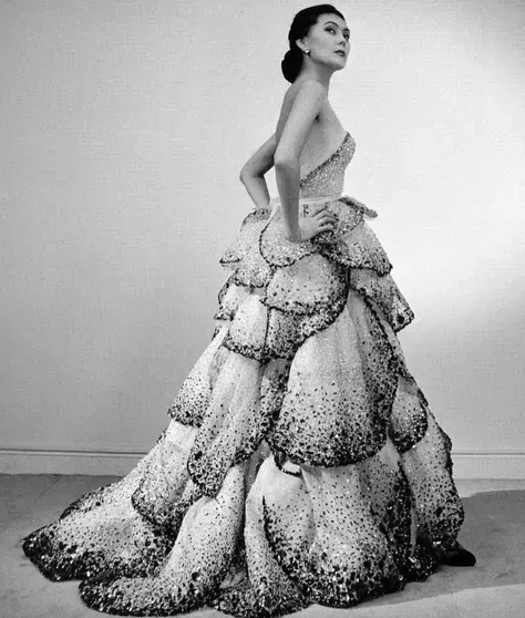 Алла Ильчун Dior 1949