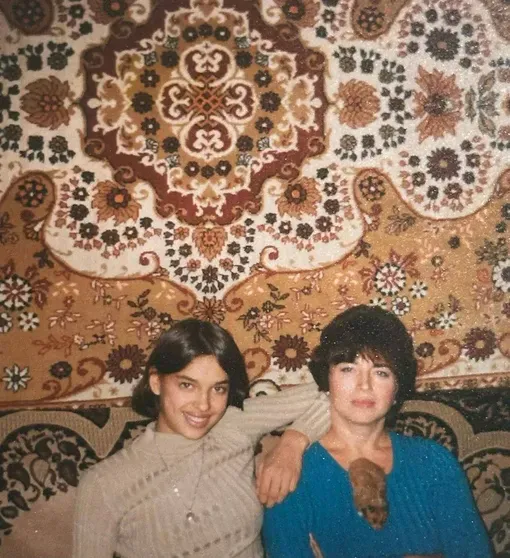 Ирина Шейк с мамой