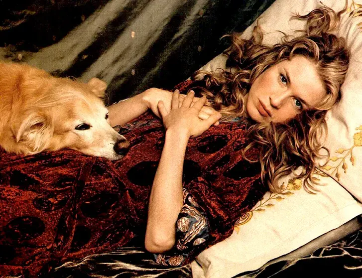 В 1995 году Рене снялась в хорроре "Техасская резня бензопилой: Следующее поколение". Фильм оказался провальным, но коллега актрисы Мэттью Макконахи рекомендовал ей переехать в Лос-Анджелес/Фото: Bruce Weber для Animal Fair Magazine (1999)