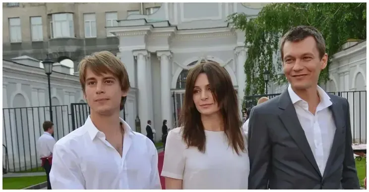 Иван Янковский с родителями