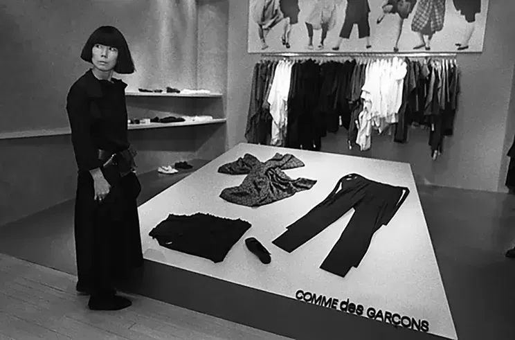 Рей Кавакубо на открытии магазина Comme des Garçons в 1983 году/Архивы Condé Nast